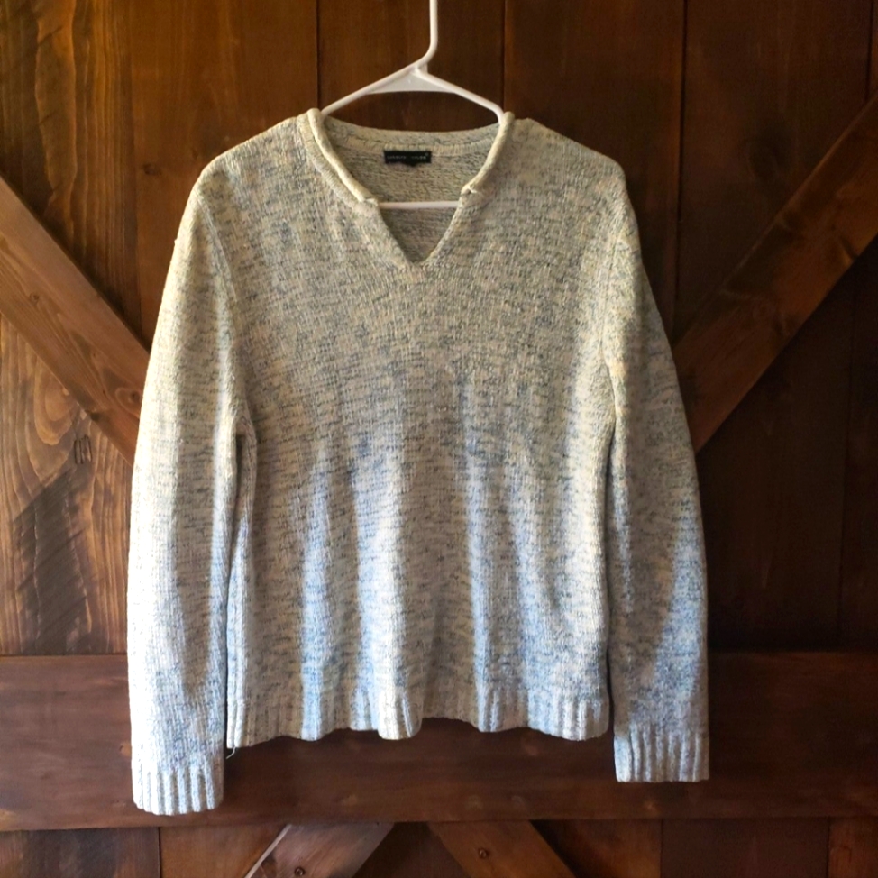 Light Blue Luxury Soft Knit Sweater Medium Nwot